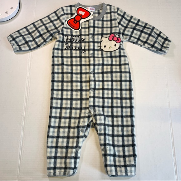 12-24m Hello Kitty NWT fleece black & white plaid sleeper - Picture 1 of 4